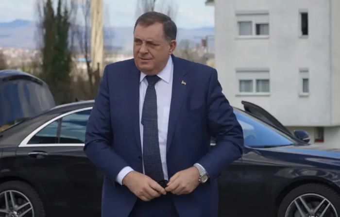 POSTAVLJAM PITANJE: "Da li treba braniti nepravedan sistem od nepravde?"
