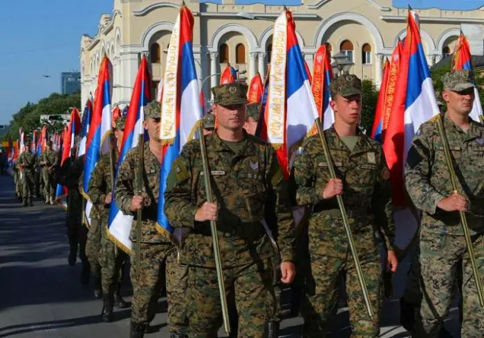 DAN VOJSKE REPUBLIKE SRPSKE Položeni vijenci i cvijeće