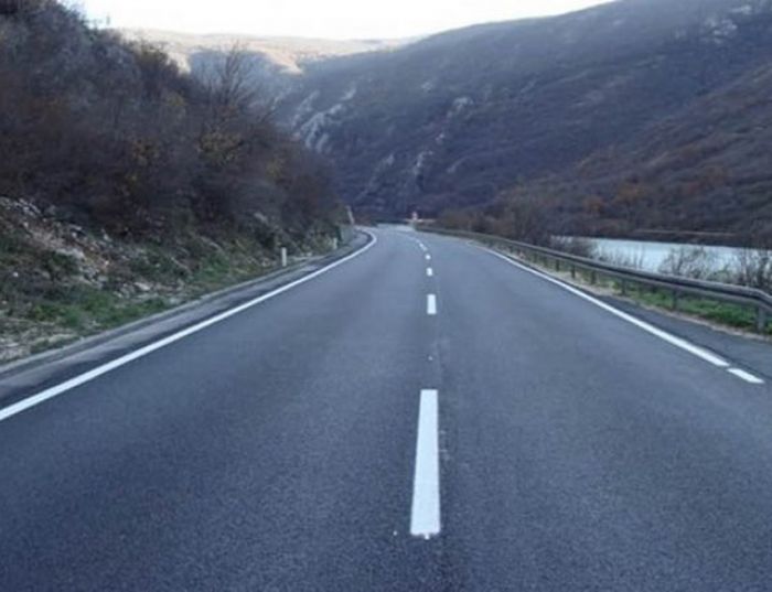 PUTEVI: Saobraćaj se odvija redovno, po suvim kolovozima