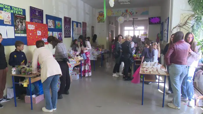 FOTO: RTV Doboj | DOBOJ: Sajam učeničkih radova u Osnovnoj školi „Dositej Obradović”