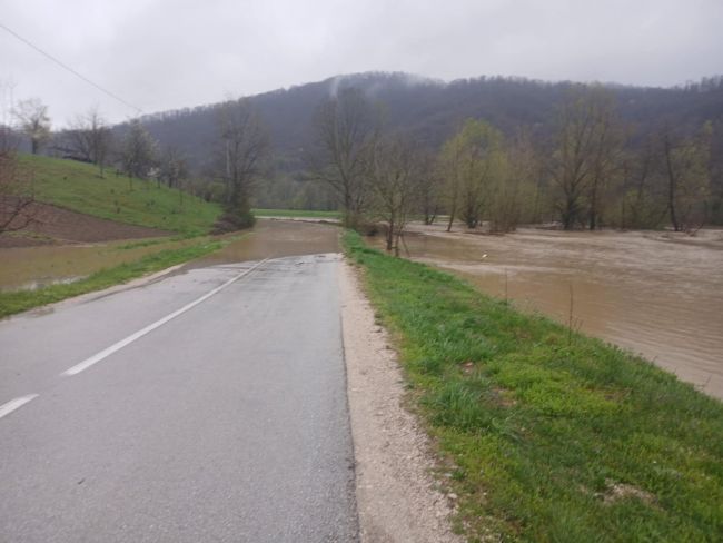 FOTO: Bušletić | KRAJ OBILNIH PADAVINA Pred nama promjenljivo proljetno vrijeme