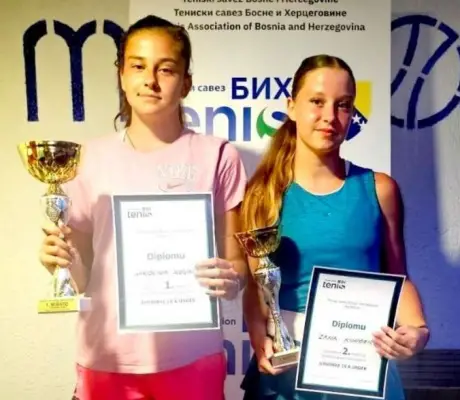 NOVA TITULA ZA DOBOJ: Nikolina Kovačević odbranila naslov državne prvakinje u tenisu do 18 godina