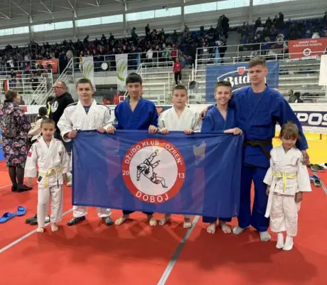 DOBOJ: Zlato i bronza za džudiste "Ozrena" na međunarodnom turniru u Slovačkoj