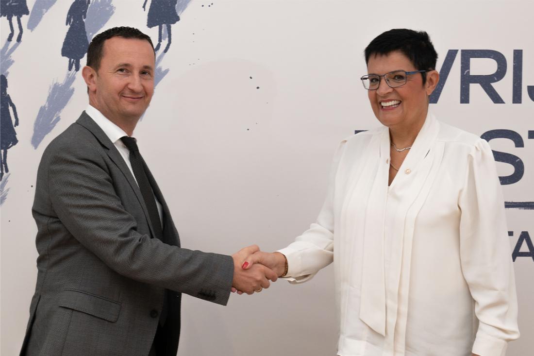 Bingo donirao za izgradnju prve sigurne kuce u Trebinju 03