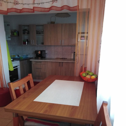 poljice-stan-oglas-04