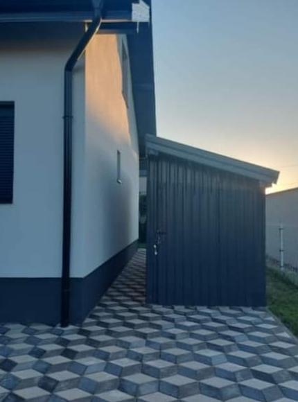 kuca naselje Aerodrom 03