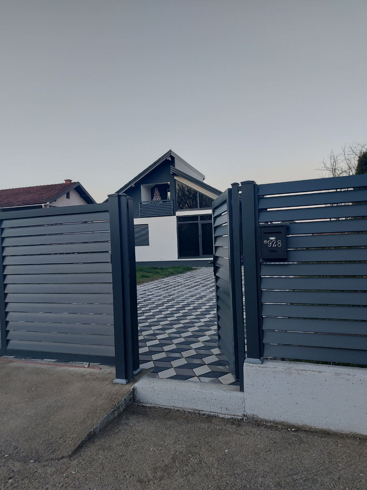 kuca naselje Aerodrom 09