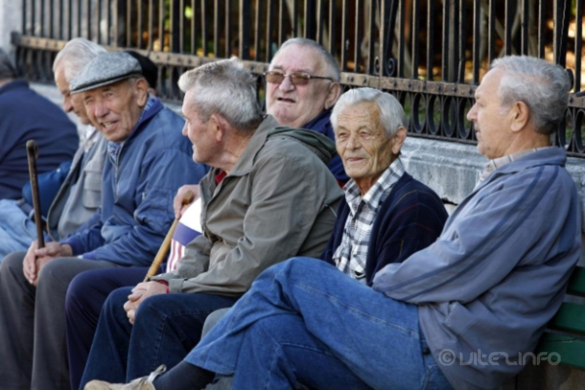 KOMENTAR: Povećanja socijalnih davanja kao politička platforma uoči mogućih izbora