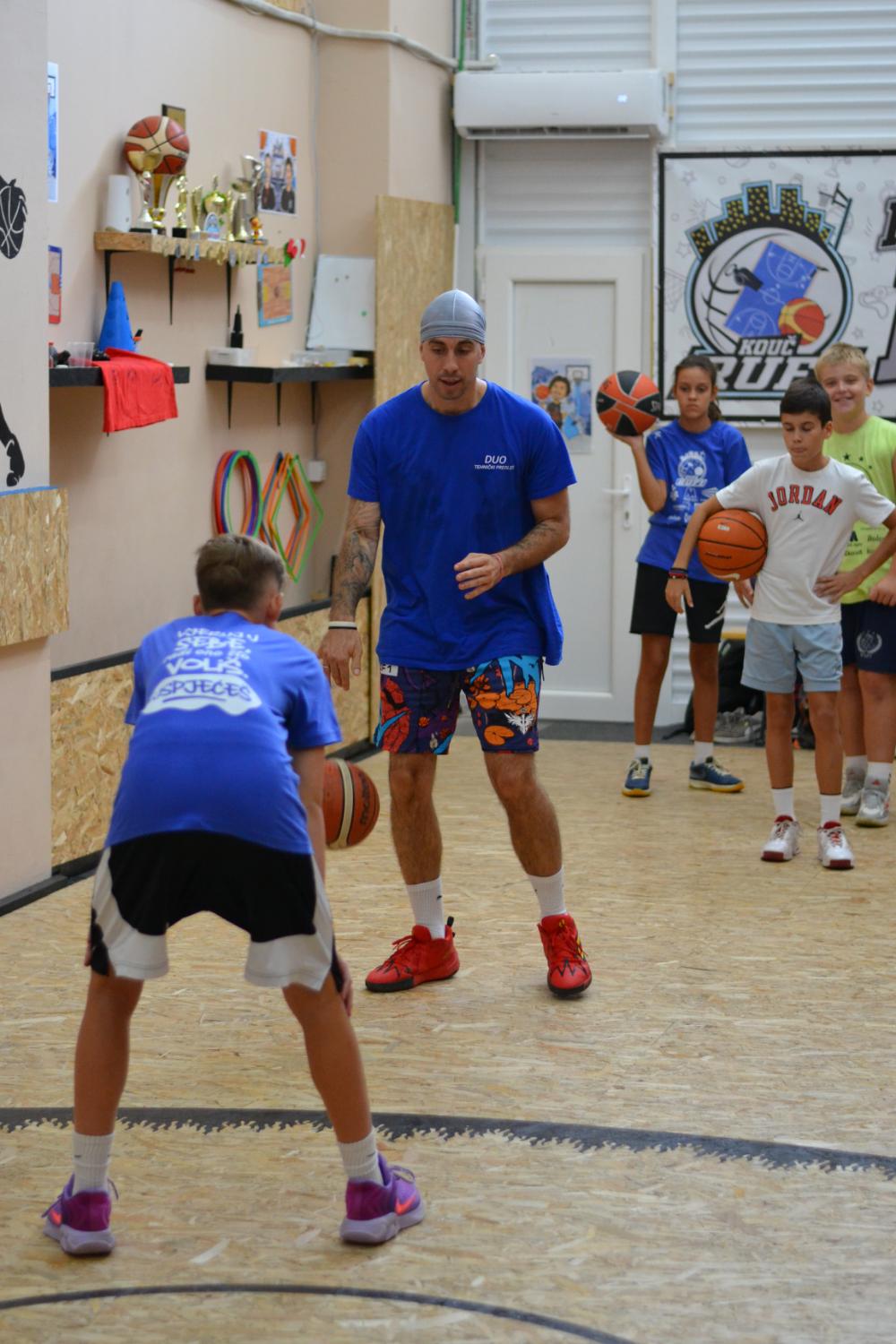 Kouč Rufi ugostio Trikija 09