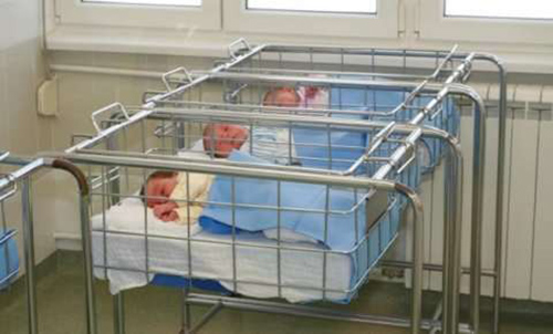 DOBOJ: U protekla 24 časa rođene tri djevojčice i dječak