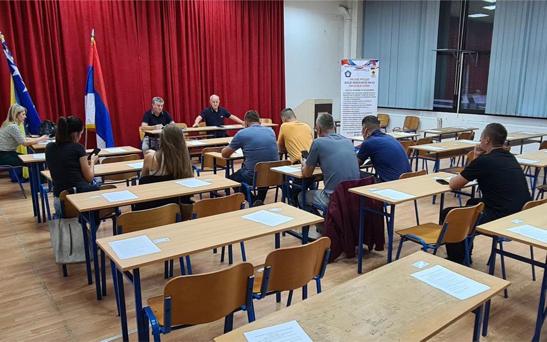 Zanatsko-preduzetnička komora: Slab odziv na javnu raspravu u Doboju