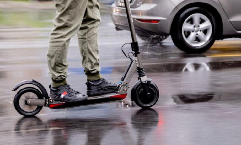 DOBOJ: Električni trotineti učestvovali u dvije saobraćajne nezgode