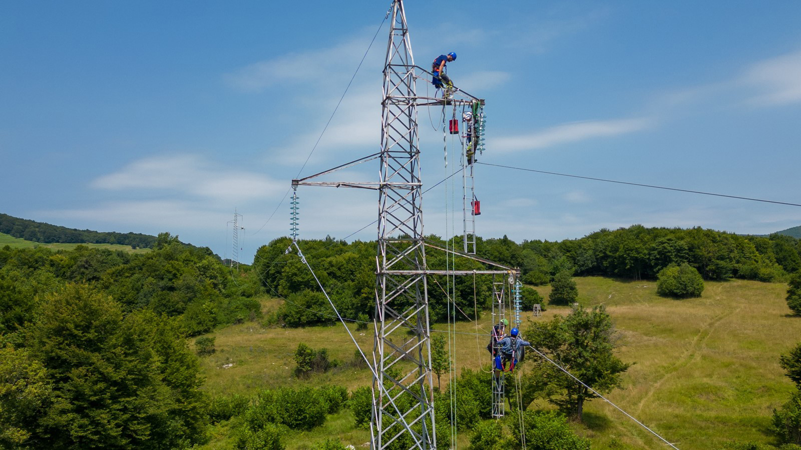 Radovi na elektro mreži – najavljena isključenja struje u Doboju (Elektro Doboj)