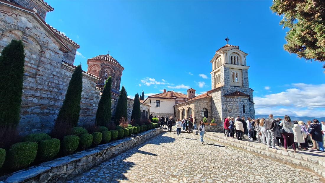 Gimnazijalci iz Doboja posjetili Skoplje i Ohrid povodom 80 godina skole 02