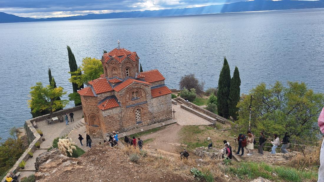 Gimnazijalci iz Doboja posjetili Skoplje i Ohrid povodom 80 godina skole 06