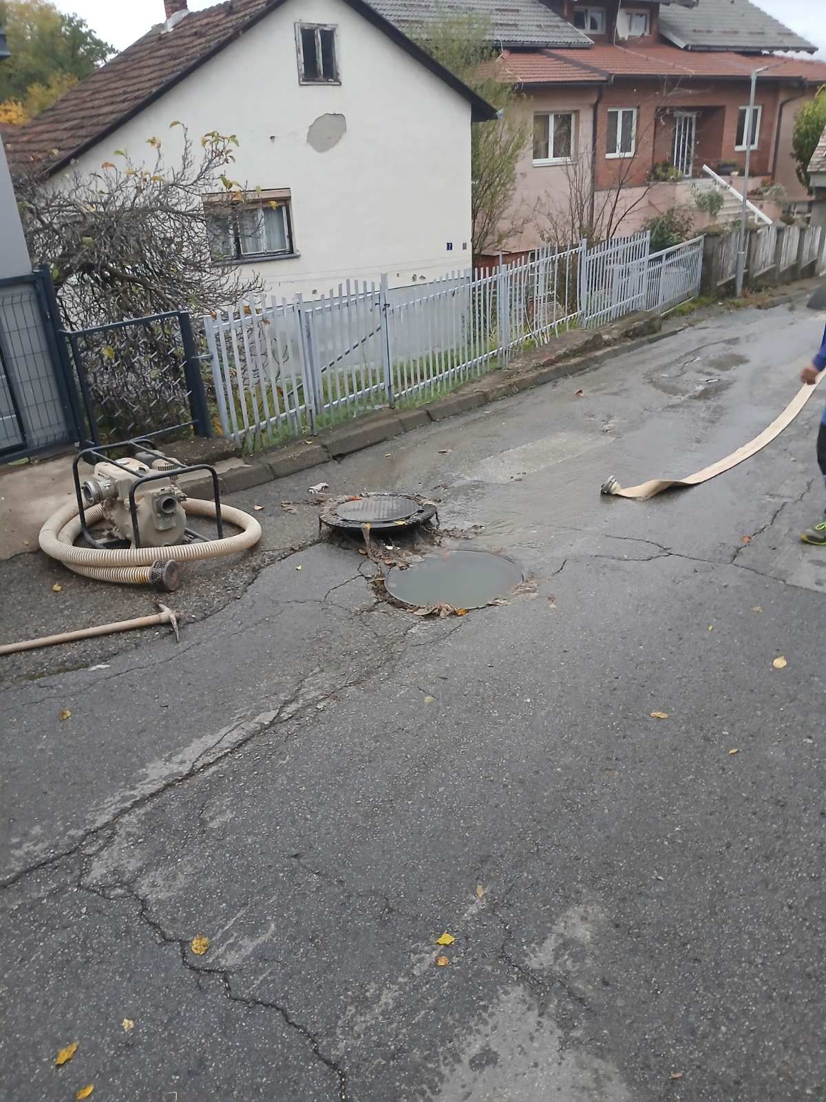 Nakon pisanja portala Dobojski info rijesen problem kanalizacije na Orasju 03