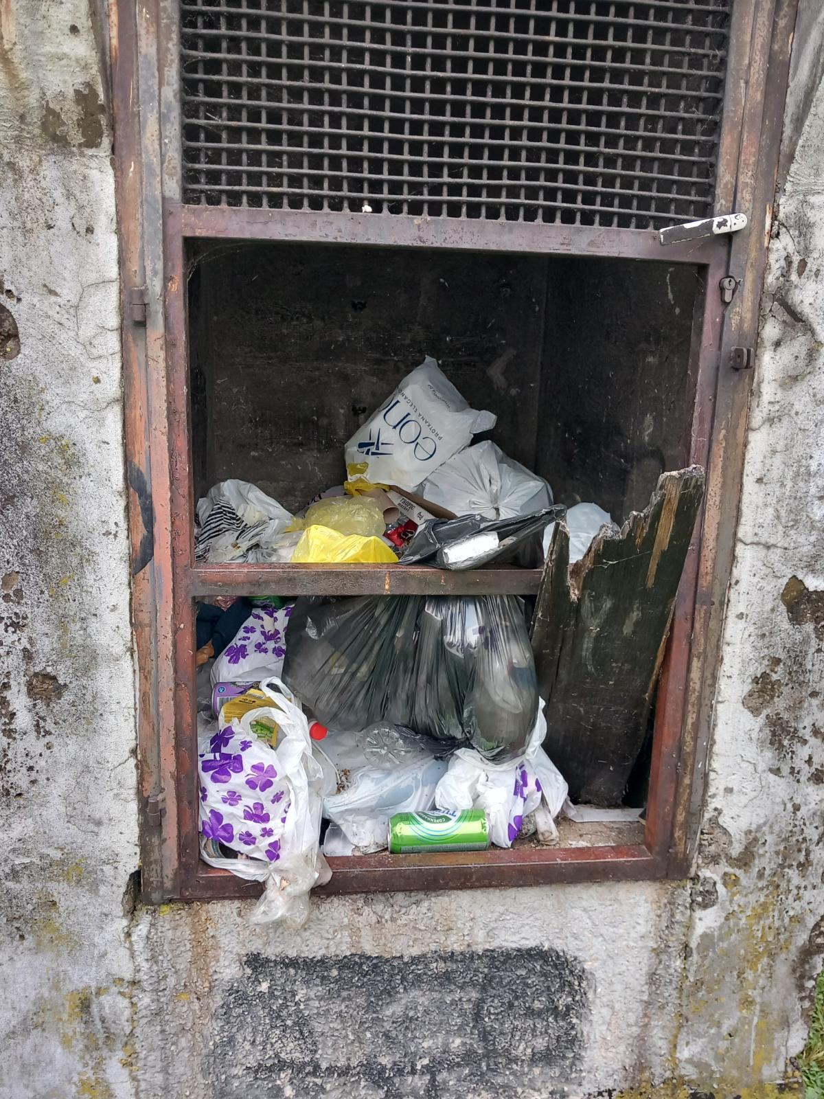 svaki narod ima vlast kakvu zasluzuje 03