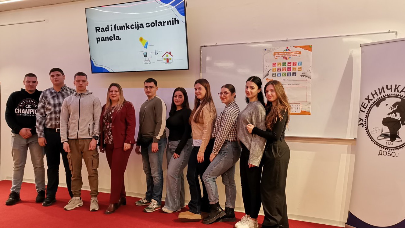 DOBOJ Tehnicka skola instalirala solarne panele 01