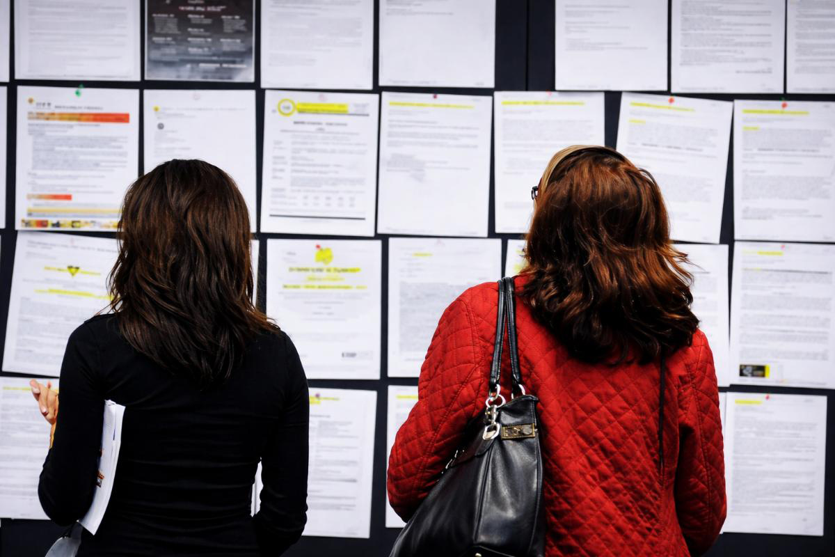 Manje nezaposlenih, više zaposlenih – ali svaki treći mladi bez posla