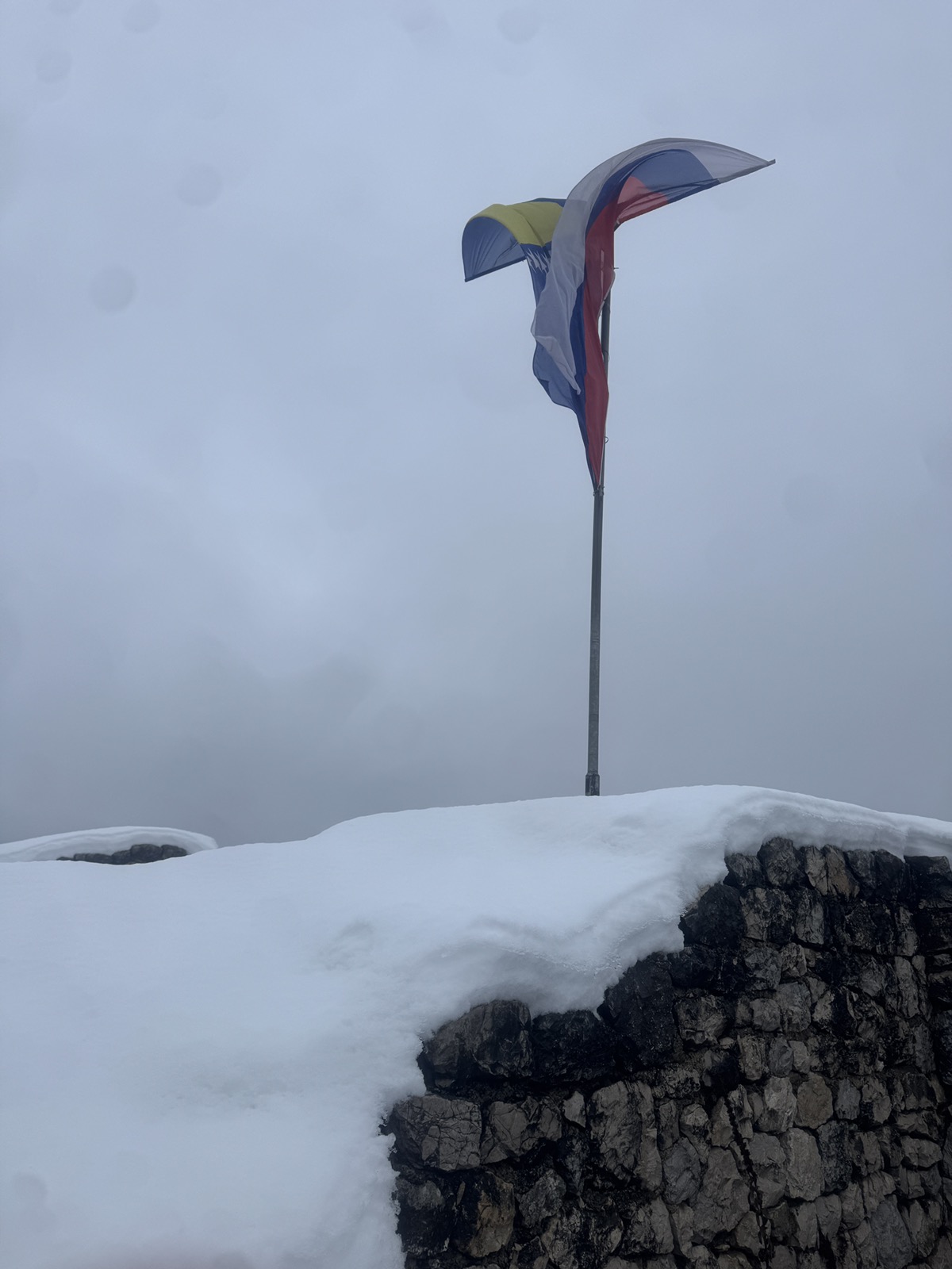 paljenje zasteve bih 03