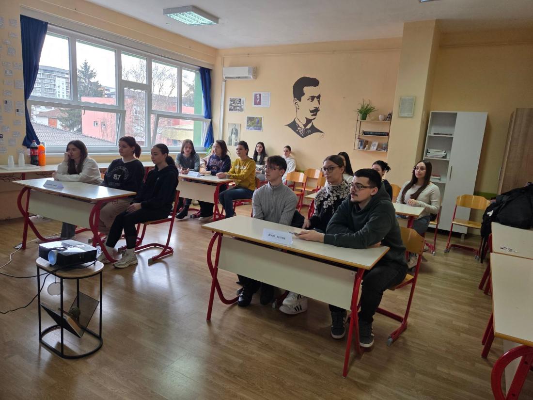 DOBOJ Gimnazija i Tehnicka skola zajedno obiljezile 155 godina od rodjenja Jovana Ducica 01