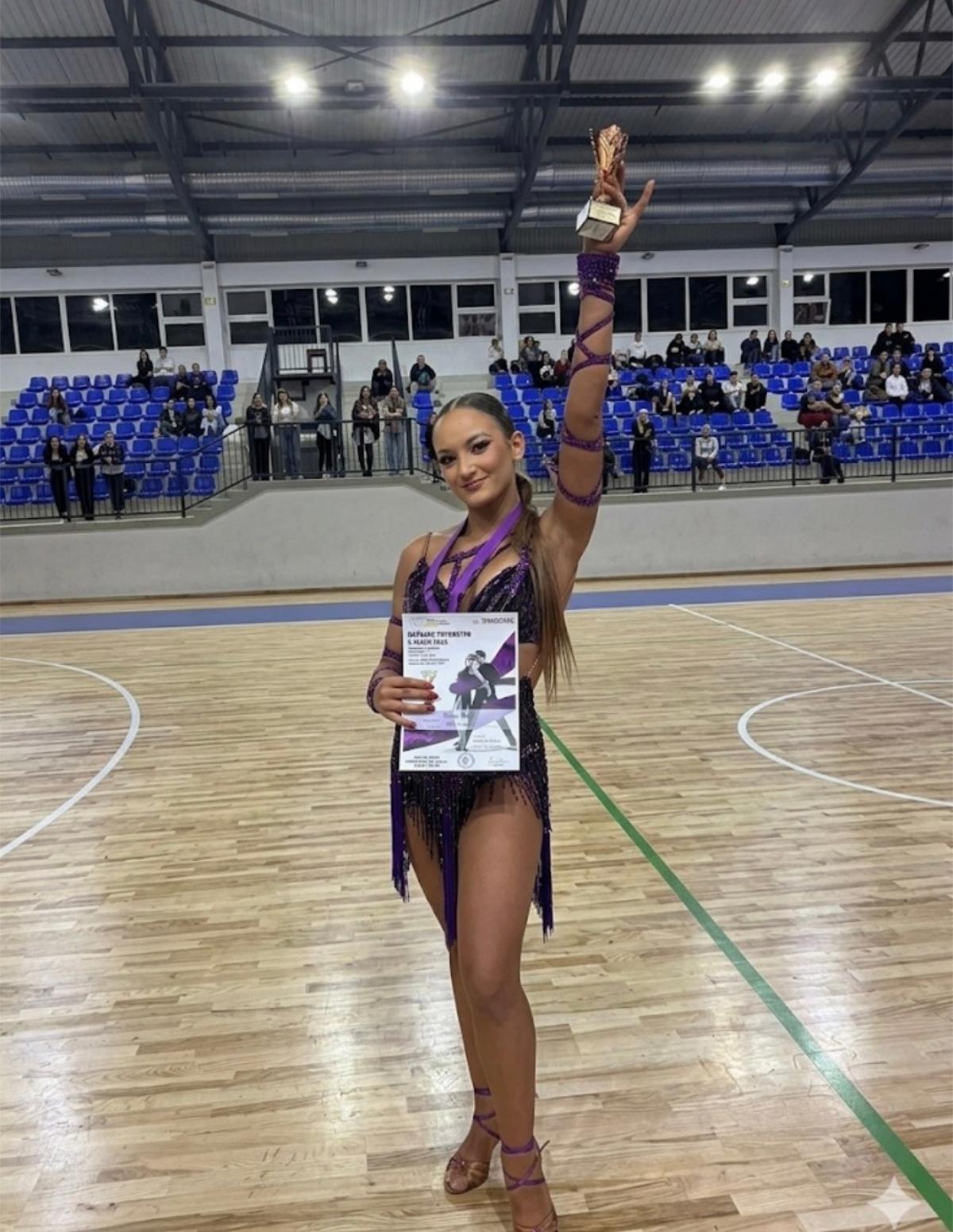 DOBOJ Sest pehara za Plesni klub Stage 01