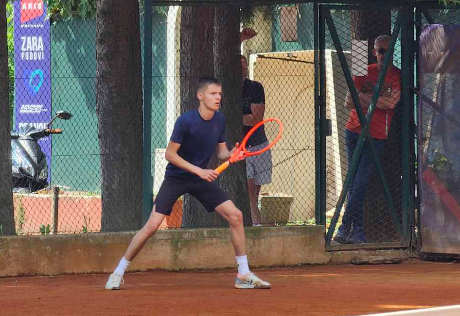 DOBOJ OPEN 2026: Završene kvalifikacije, sutra nastavak glavnog turnira