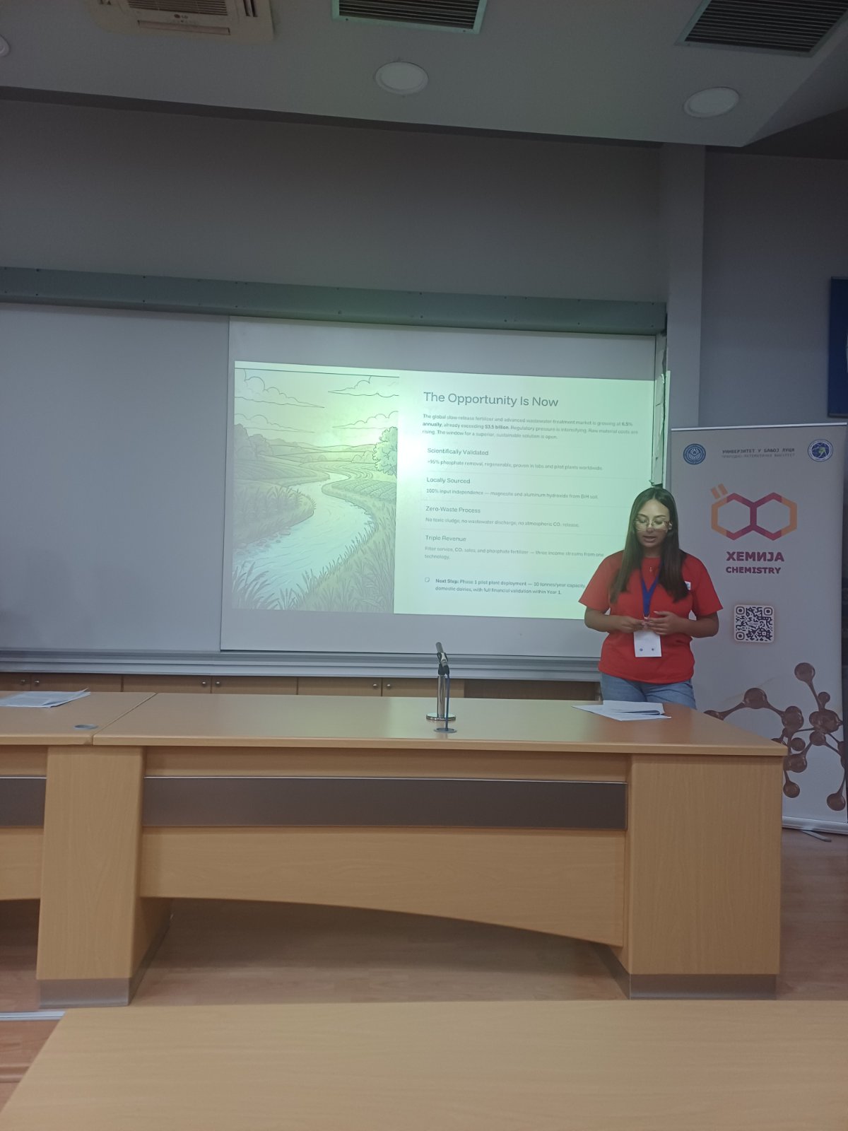 Gimnazija Jovan Ducic Doboj na takmicenju iz hemije 03