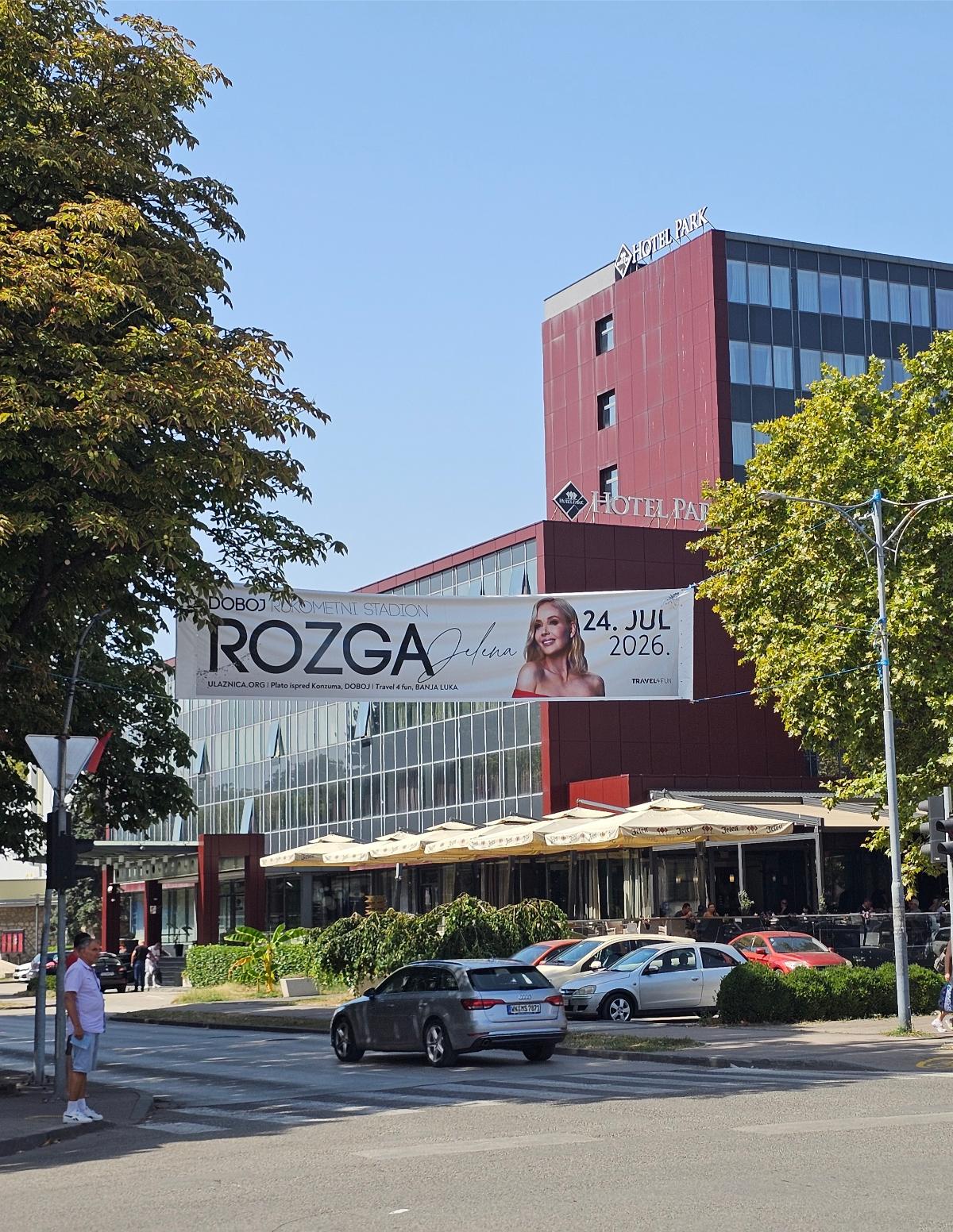 baner opasan po zivot visi u Doboju 01