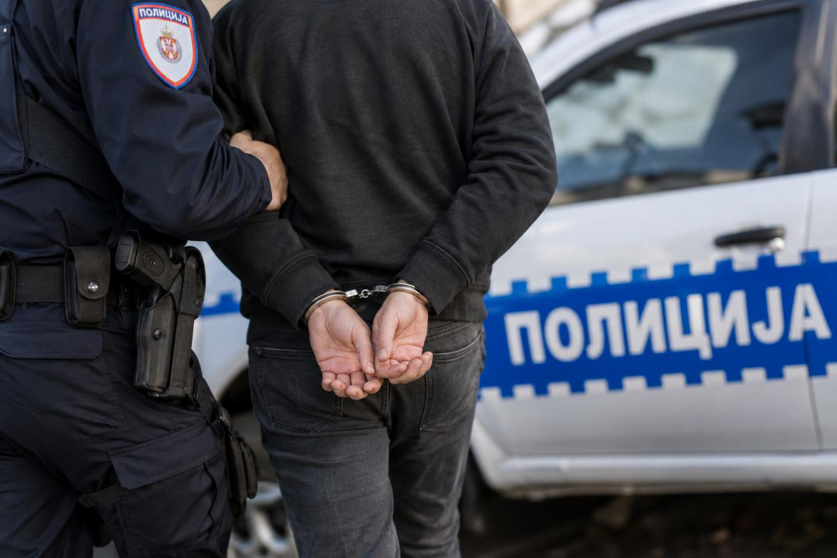 PRIJAVIO DA GA JE NEKO POVRIJEDIO, A ONDA OBRT: Policija tvrdi da se sam povrijedio!