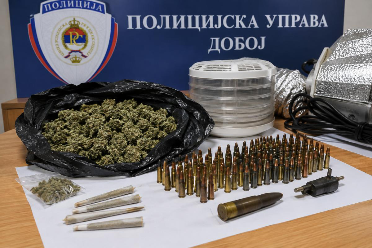DOBOJ: U pretresu kuće pronađena marihuana, 119 metaka i minsko-eksplozivna sredstva