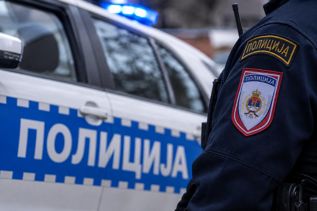 MODRIČA: Vozač kamiona pokušao podmititi policajce da izbjegne kaznu, pa završio iza rešetaka