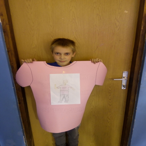 dan-ruzicastih-majica-09