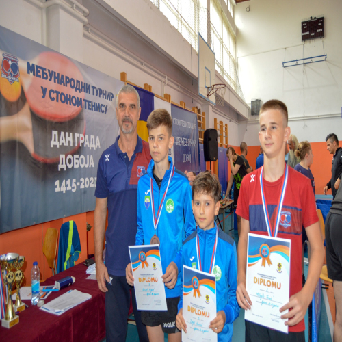medjunarodnit-urnir-u-stonom-tenisu-05