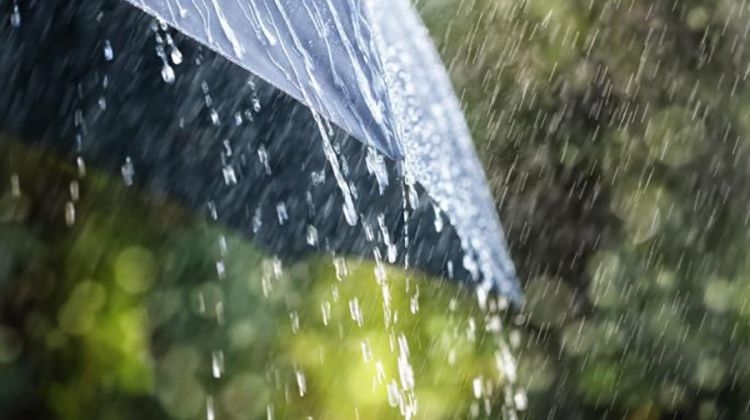 VRIJEME: Danas kiša i pljuskovi, poslije podne razvedravanje