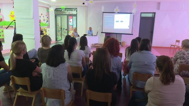 DOBOJ: Održana radionica „Pitajte pedijatra” (VIDEO)