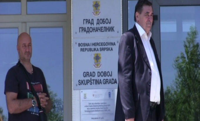 DOBOJ: Obren Petrović odlazi u Sarajevo, uskoro vanredni izbori (VIDEO)