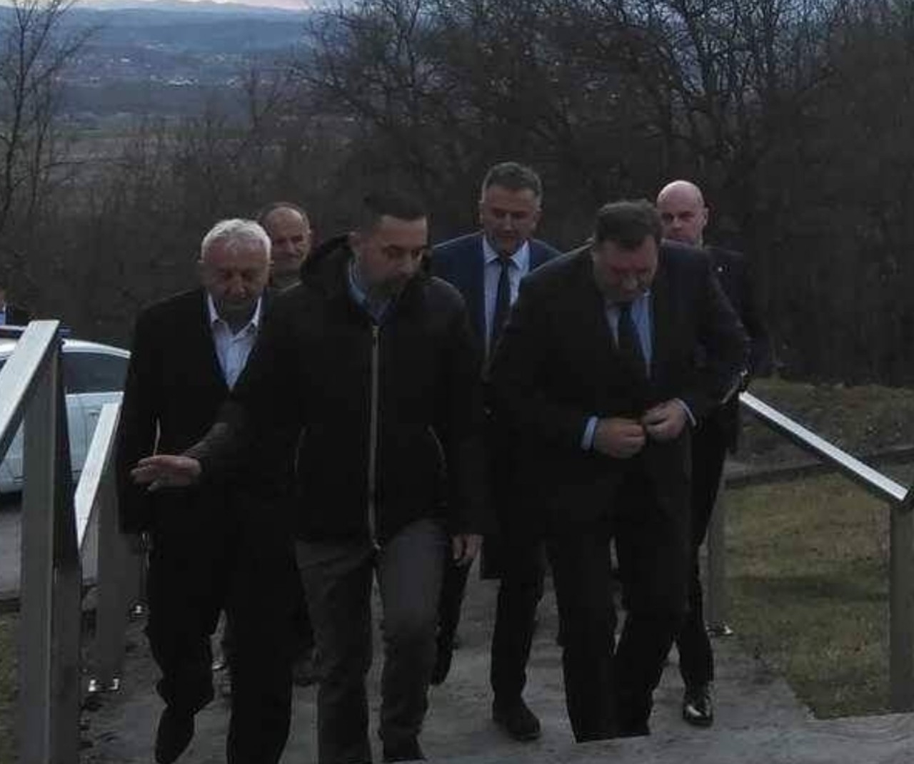 DOBOJ: Dodik dobio aplauz, obećao priključak na koridor 5C