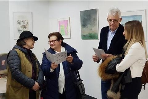 DOBOJ: Otvorena izložba akvarelističkih djela iz fundusa 38. saziva likovne kolonije “Sava” iz Broda