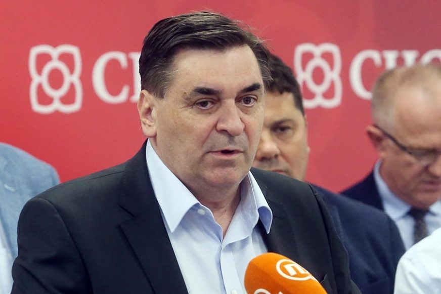 PRIJETI MU DO 15 GODINA ROBIJE: Obrenu Petroviću sudiće u Banjaluci zbog propusta tokom katastrofalnih poplava u Doboju