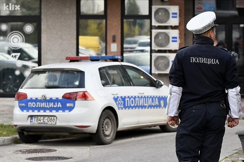 DOBOJ: Usred bijela dana vozio mrtav pijan