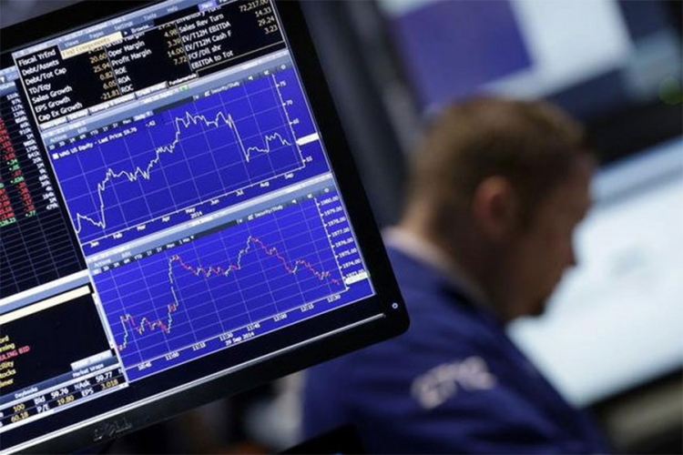 Emisija od 300 miliona obveznica se pretvara u farsu
