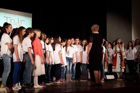 DOBOJ: Izvedena muzička predstava "Etno bal"