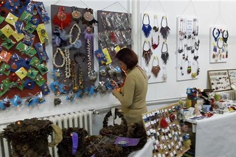 DOBOJ: Izložba unikatnih radova