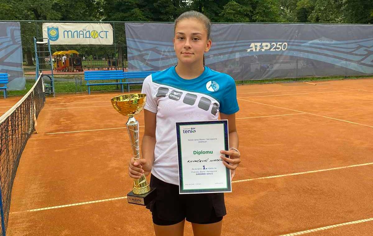 MLADI TALENT IZ DOBOJA: Nikolina Kovačević osvaja Državno prvenstvo do 18 godina