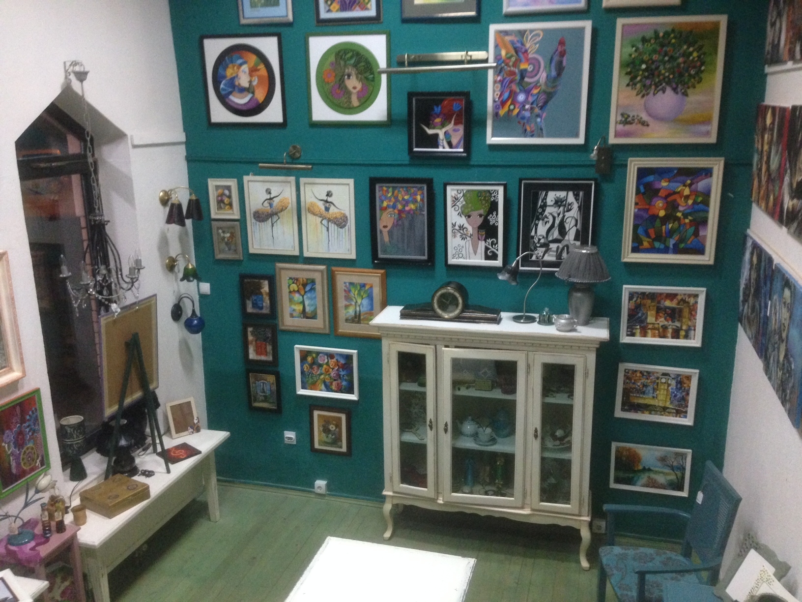 DOBOJ: Produžen upisni rok u školu slikanja i crtanja (FOTO)