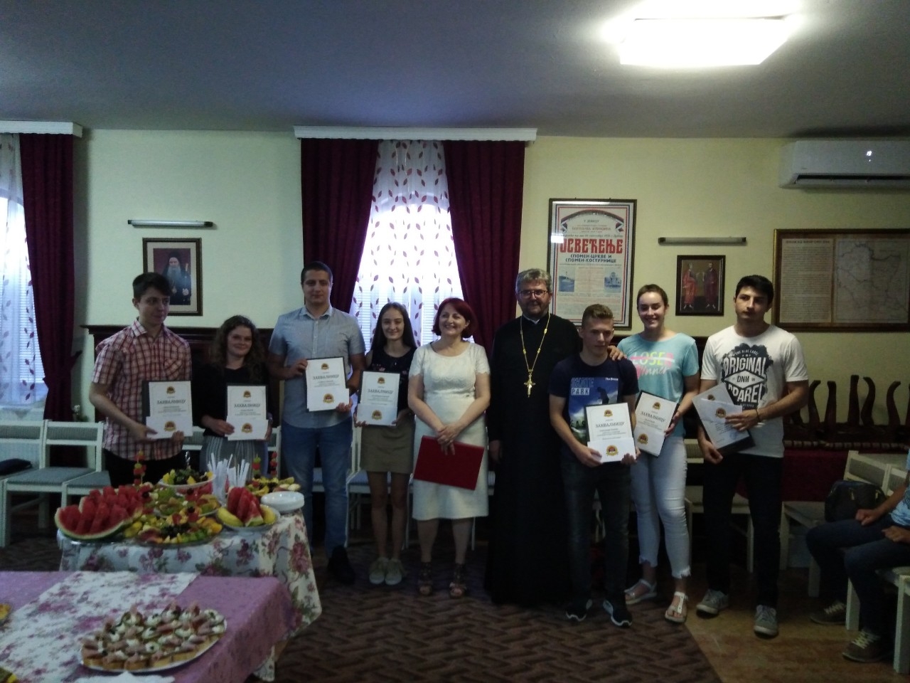 DOBOJ: Upriličen prijem za učenike generacije