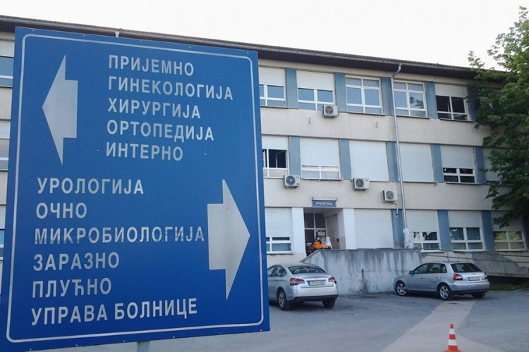 DOBOJ: Pola bolnice pretvoreno u kovid odjeljenje