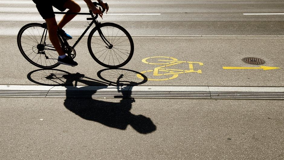 PUTEVI: Voziti oprezno, povećan broj biciklista i motociklista