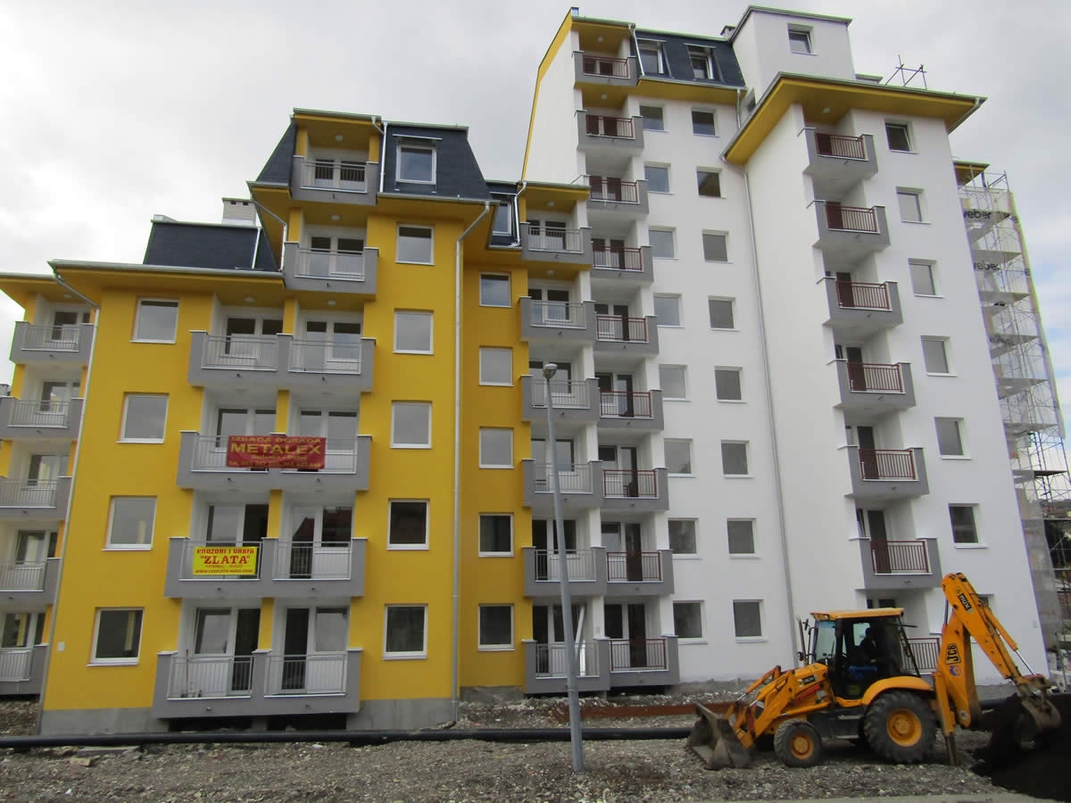 DOBOJ: Stambeno zbrinuti 610 interno raseljenih porodica